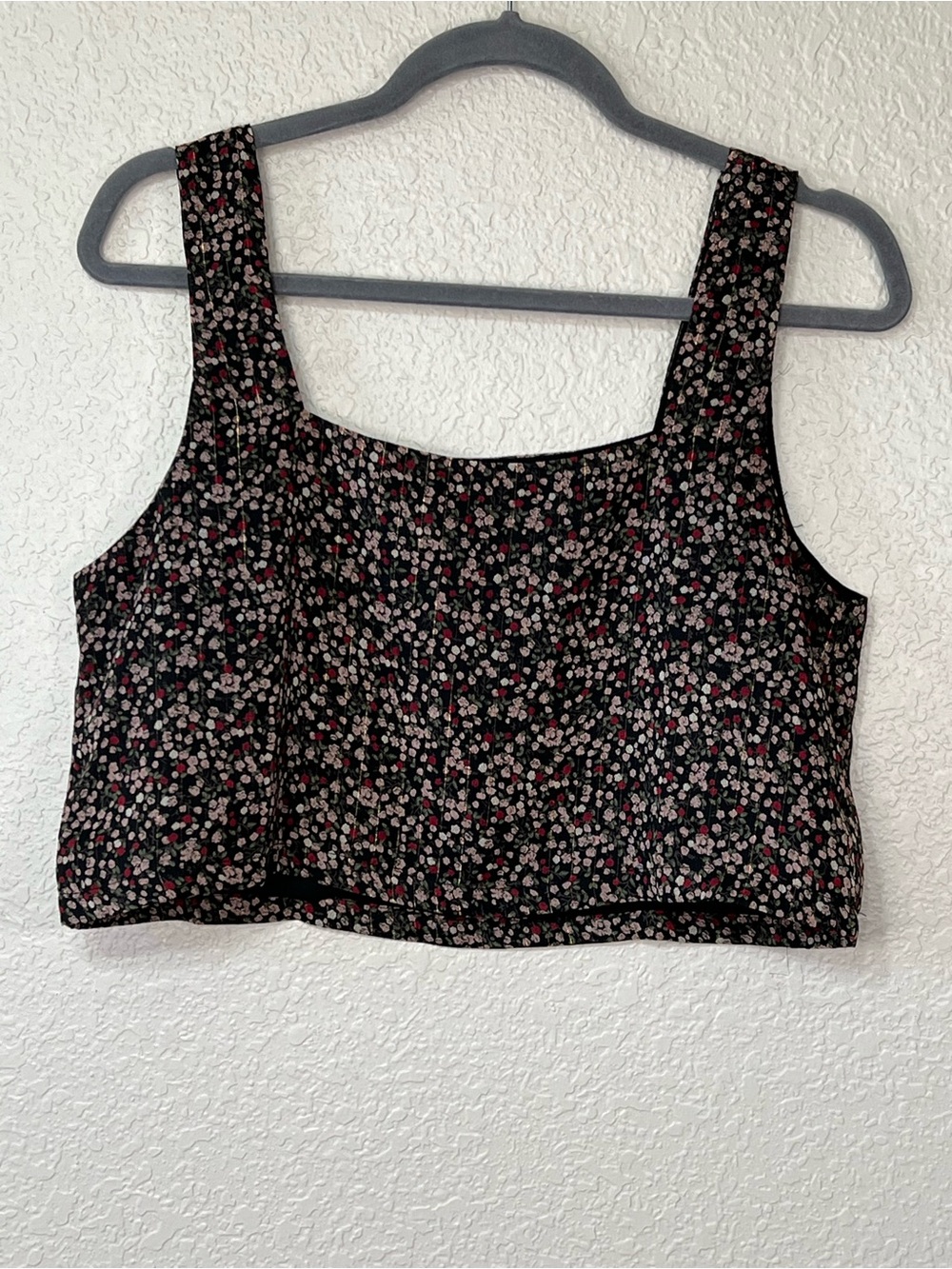 Buddy Love Crop Top Ditzy Floral Black Pink Lightweight Boho Whimsical Small